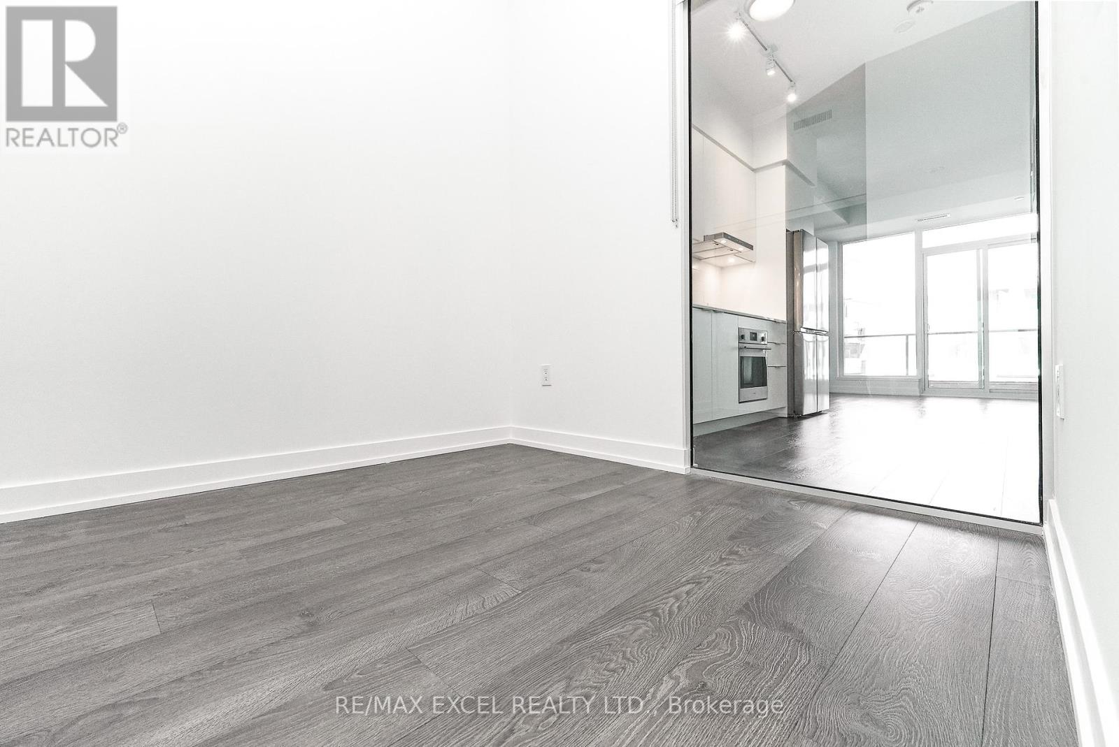 N624 - 7 Golden Lion Heights, Toronto, Ontario  M2M 4E7 - Photo 18 - C12170466