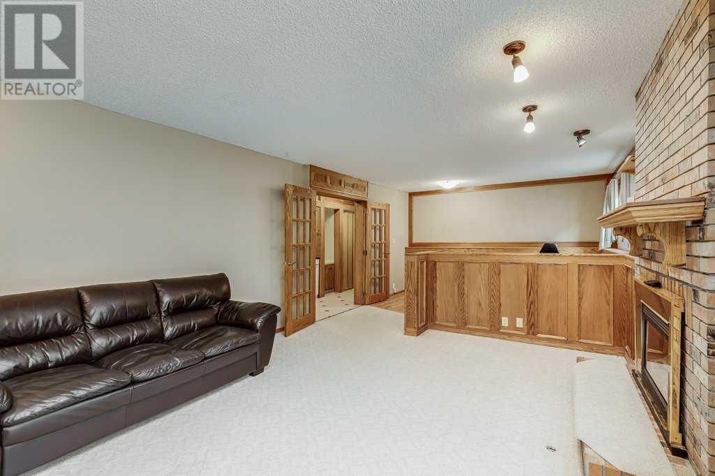 16 Ridgegate Way Sw, Airdrie, Alberta  T4B 1B1 - Photo 21 - A2223598
