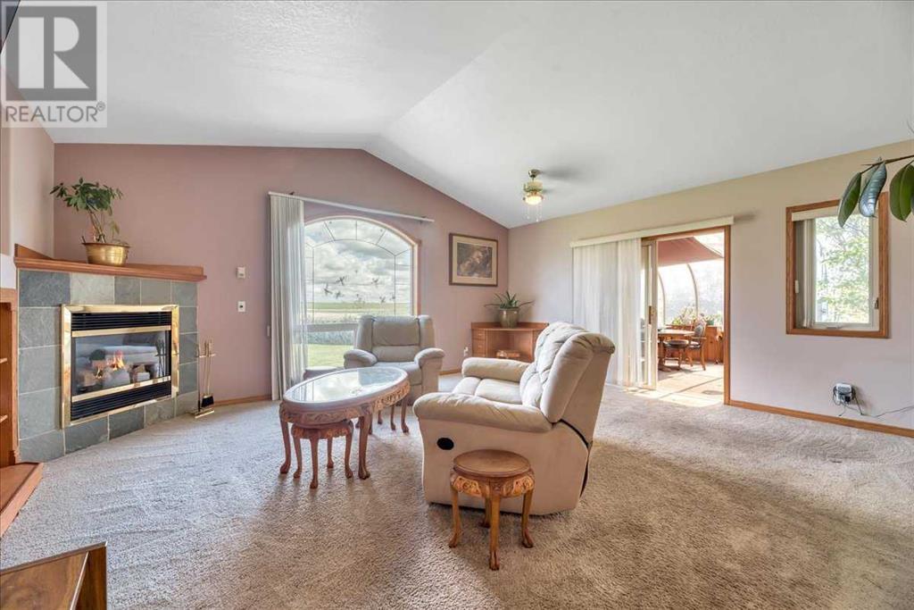 14 Grande Point Estates, Strathmore, Alberta  T1P 1L3 - Photo 10 - A2223873