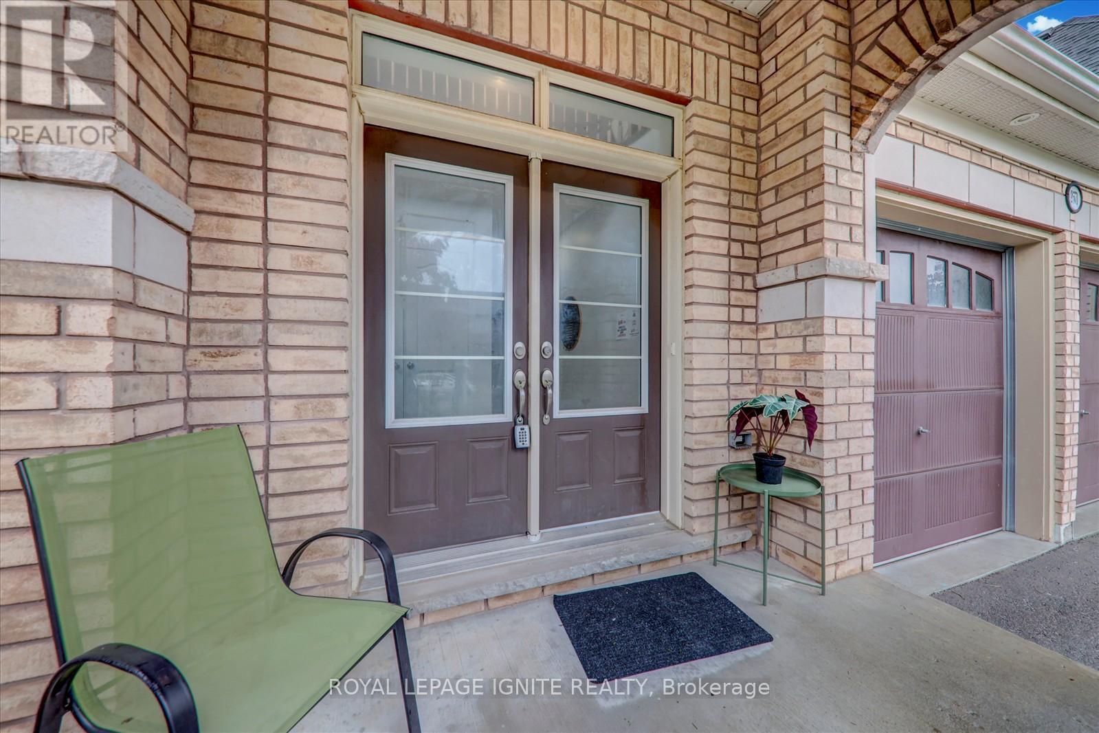 2571 Kentucky Derby Way, Oshawa, Ontario  L1L 0K2 - Photo 4 - E12170493