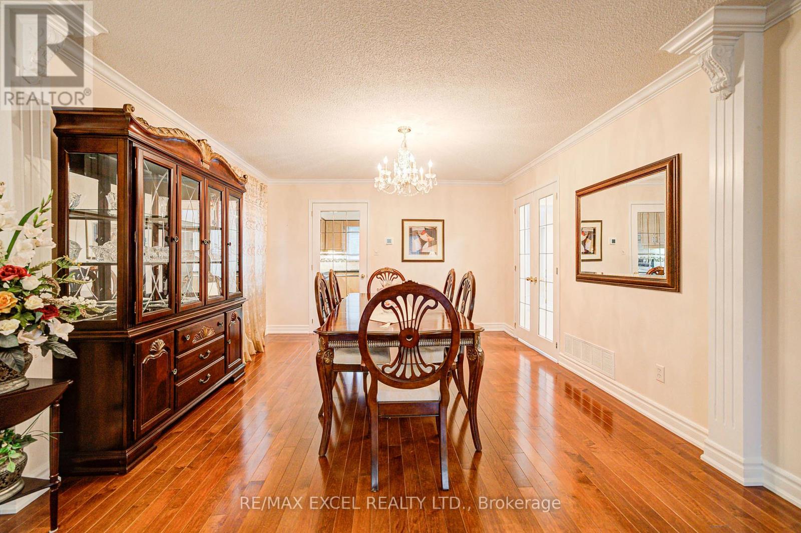 18 Tamara Drive, Richmond Hill, Ontario  L4S 1E7 - Photo 19 - N12170467