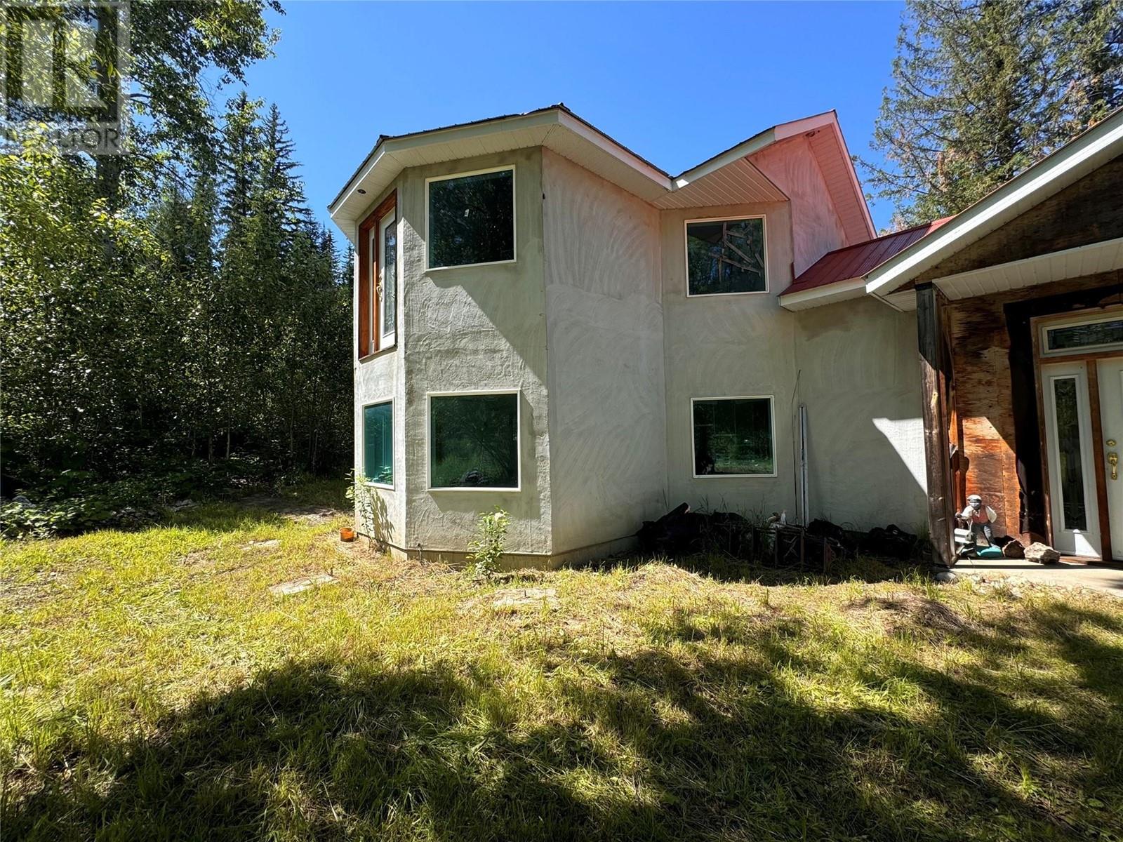 2410 Trinity Valley Road, Enderby, British Columbia  V0E 1V5 - Photo 34 - 10349121