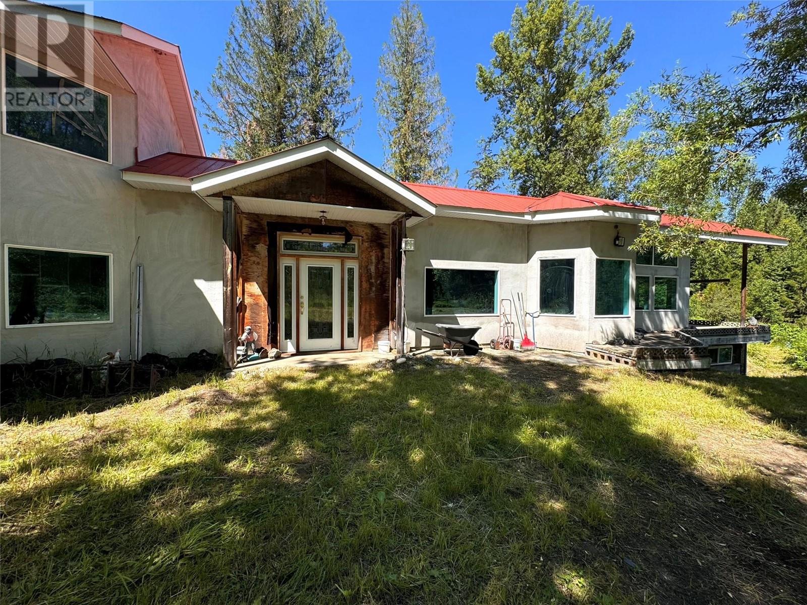 2410 Trinity Valley Road, Enderby, British Columbia  V0E 1V5 - Photo 35 - 10349121