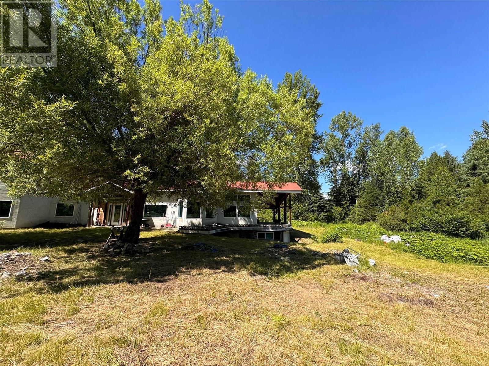 2410 Trinity Valley Road, Enderby, British Columbia  V0E 1V5 - Photo 36 - 10349121