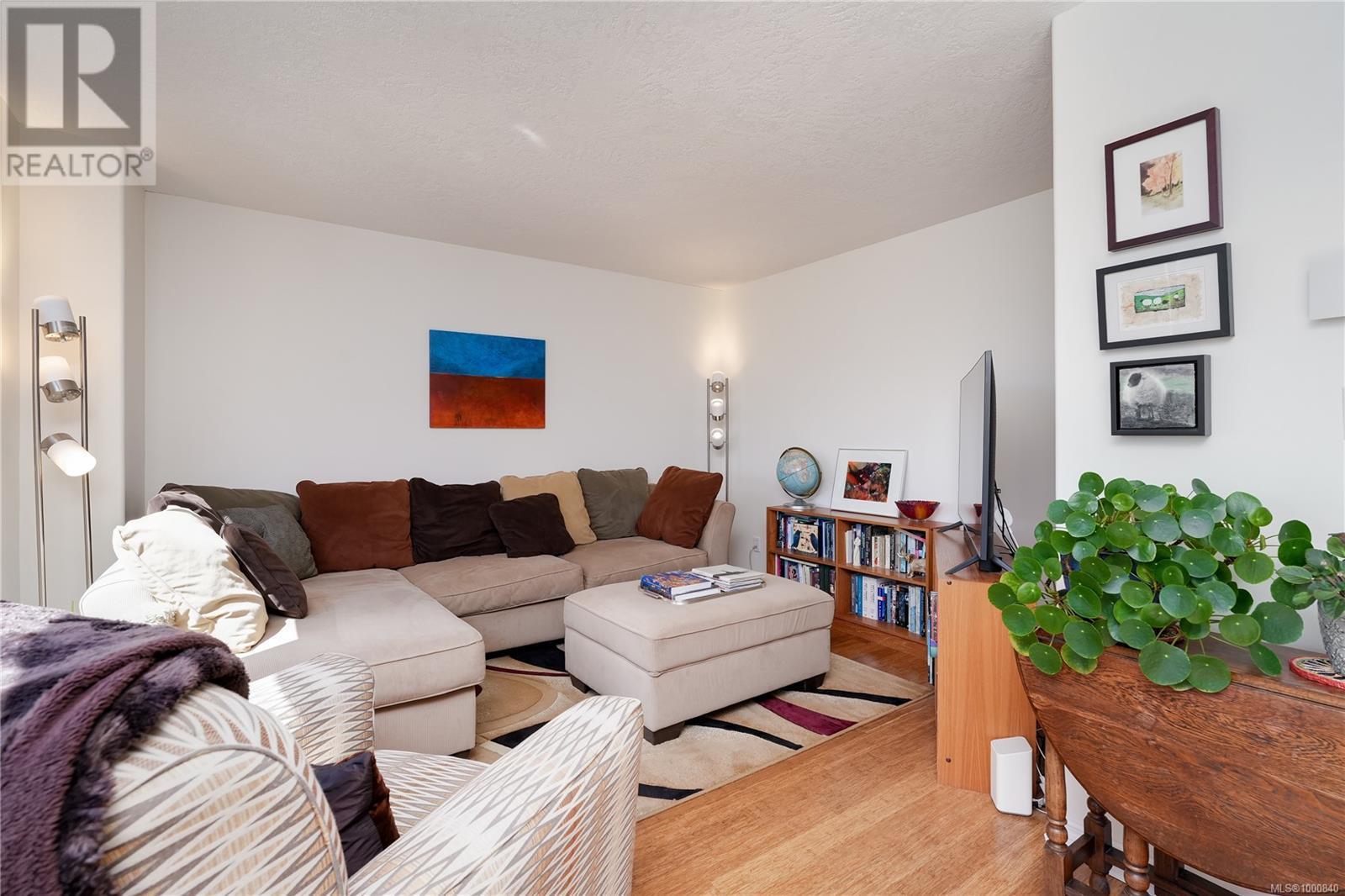 2056 Gladys Pl, Sooke, British Columbia  V9Z 0E6 - Photo 6 - 1000840