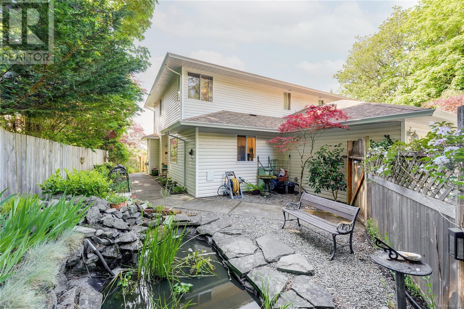 Property at 2056 Gladys Pl image 1