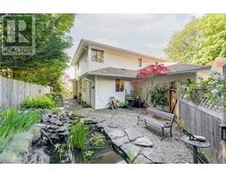 2056 Gladys Pl Saseenos, Sooke, Ca