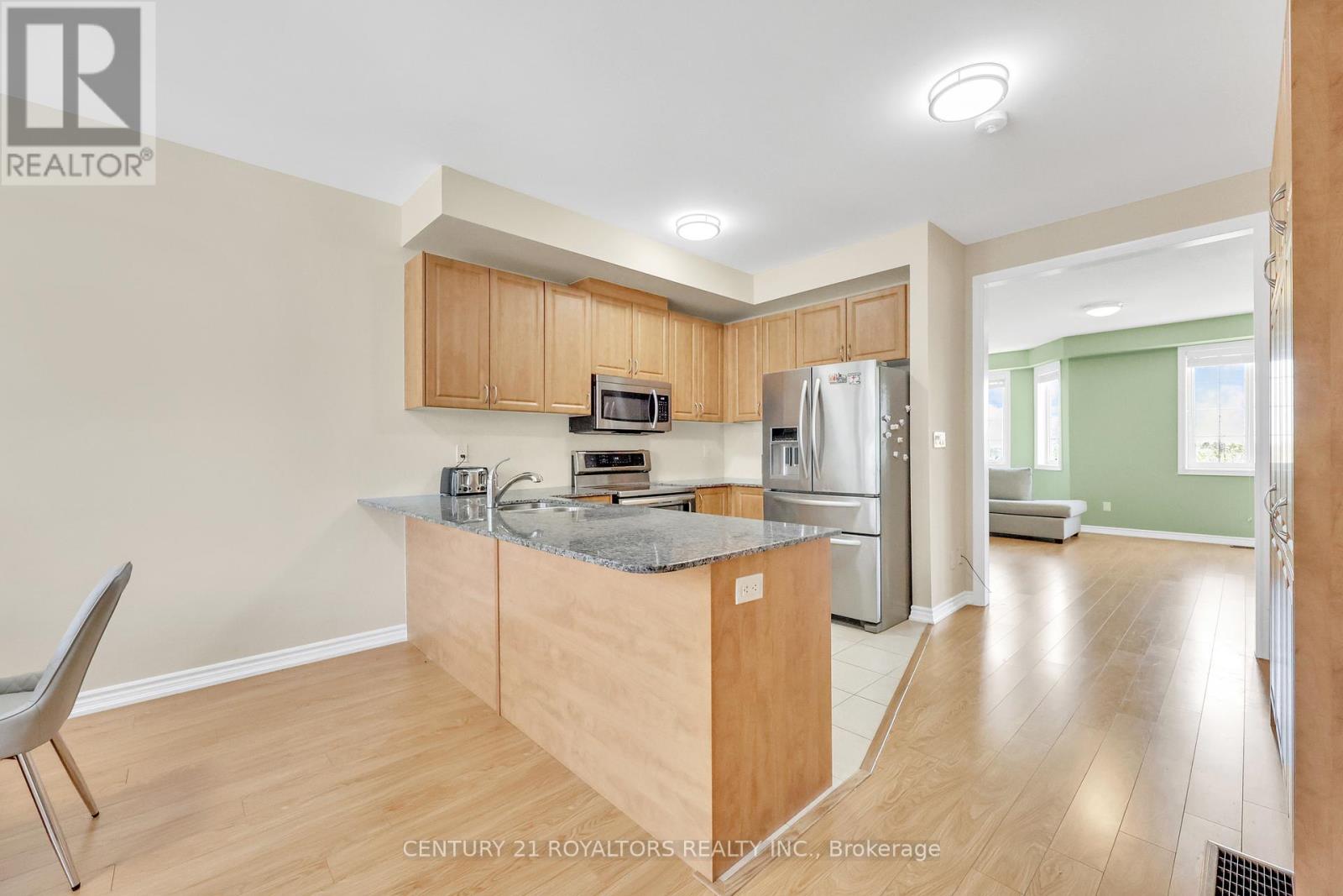 34 Miami Grove, Brampton, Ontario  L6Z 0H7 - Photo 16 - W12170468