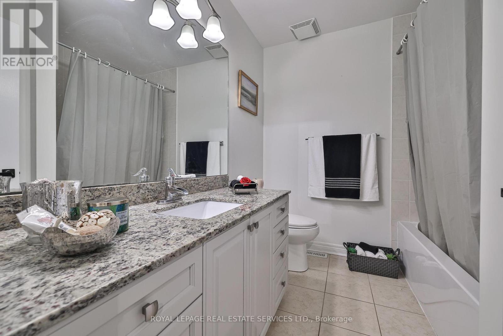 3222 Epworth Crescent, Oakville, Ontario  L6M 0B3 - Photo 37 - W12170485