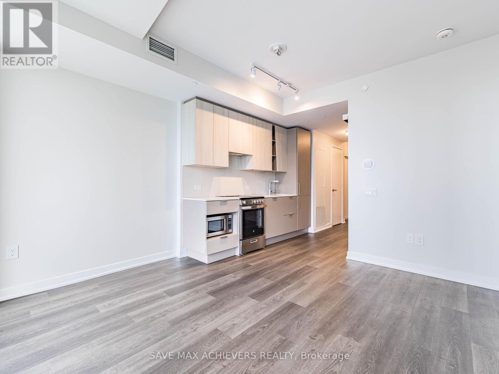 3107 - 3900 Confederation Parkway, Mississauga, Ontario  L5B 0L4 - Photo 23 - W12170486