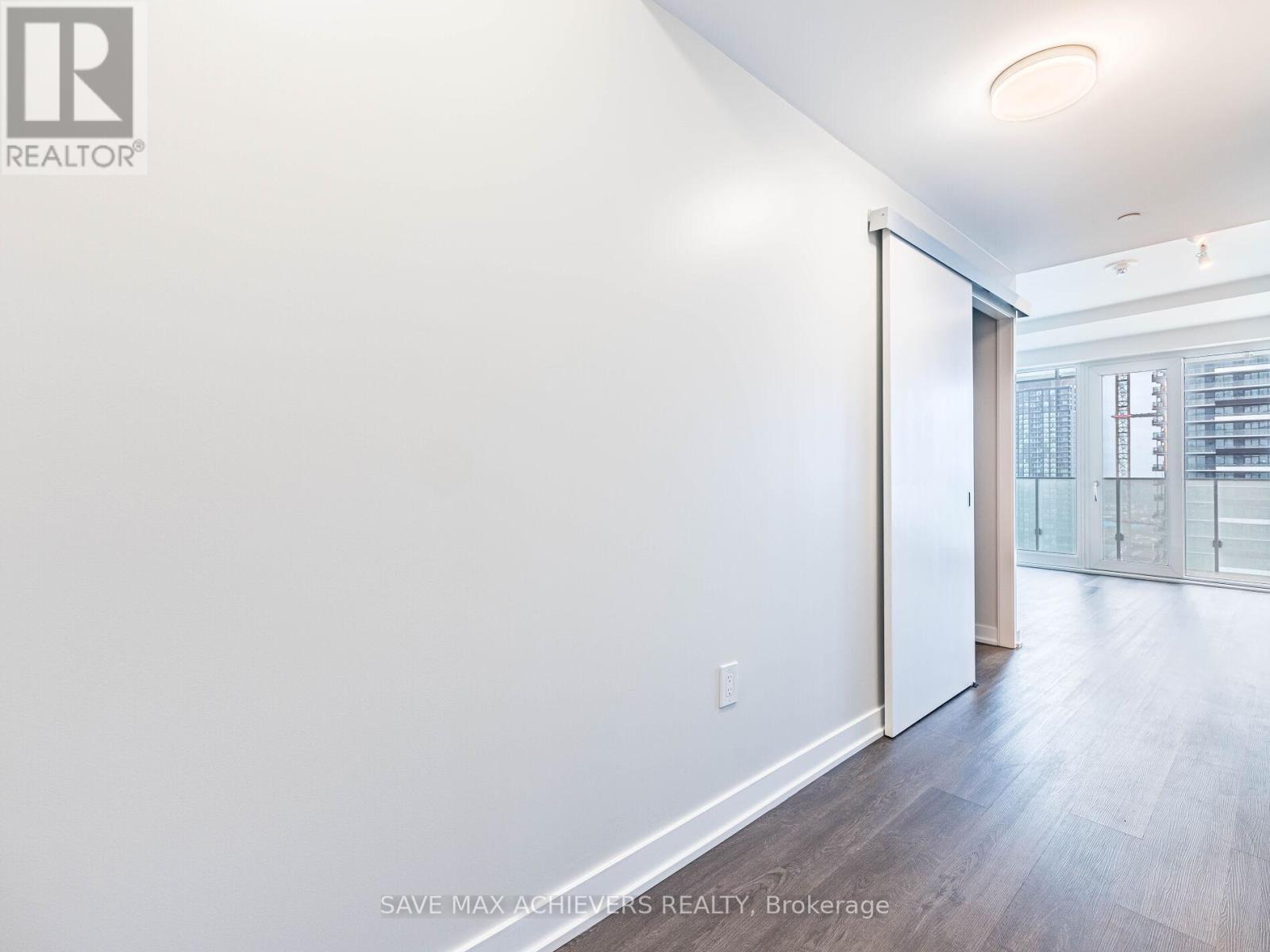 3107 - 3900 Confederation Parkway, Mississauga, Ontario  L5B 0L4 - Photo 9 - W12170486