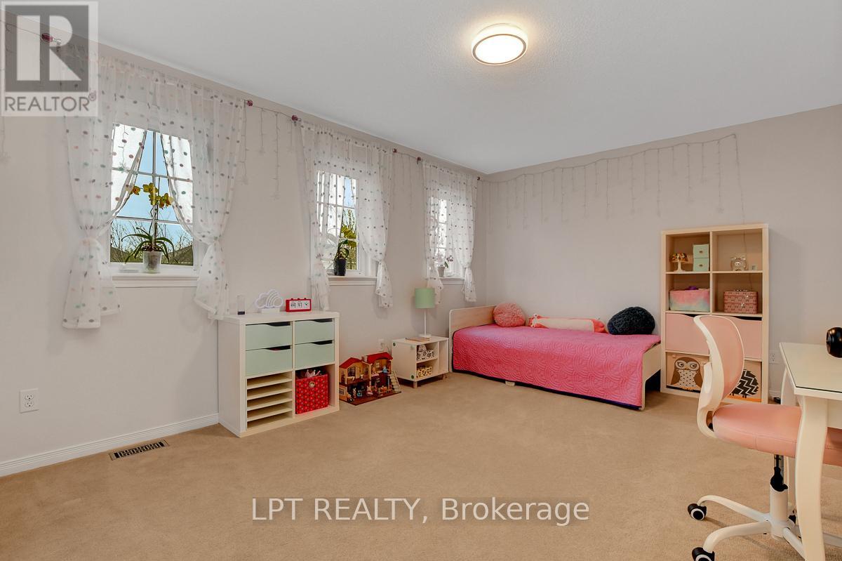 345 Eckerson Avenue, Ottawa, Ontario  K2S 0K9 - Photo 22 - X12170568