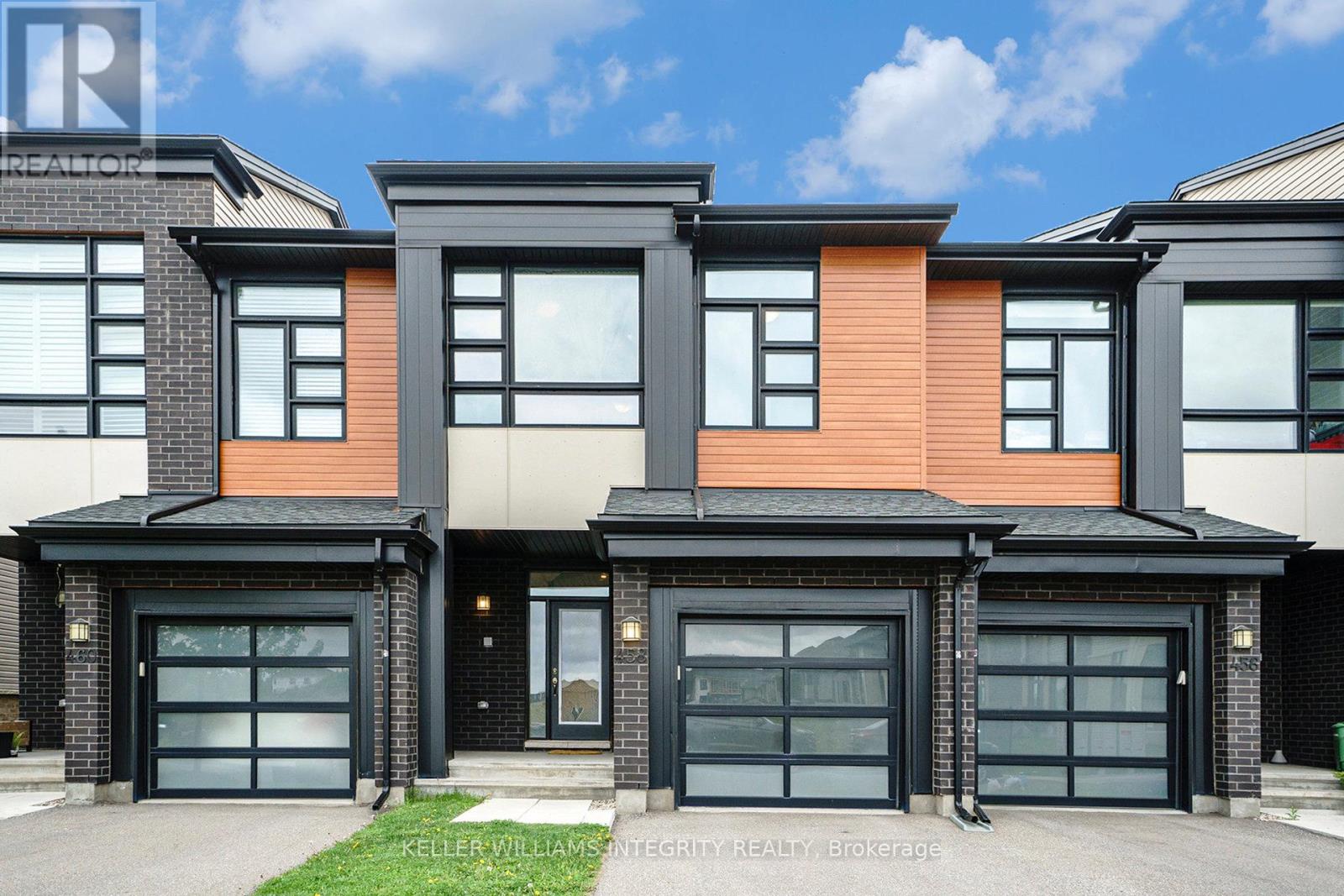 458 Trident Mews, Ottawa, Ontario  K1T 0T2 - Photo 2 - X12170589