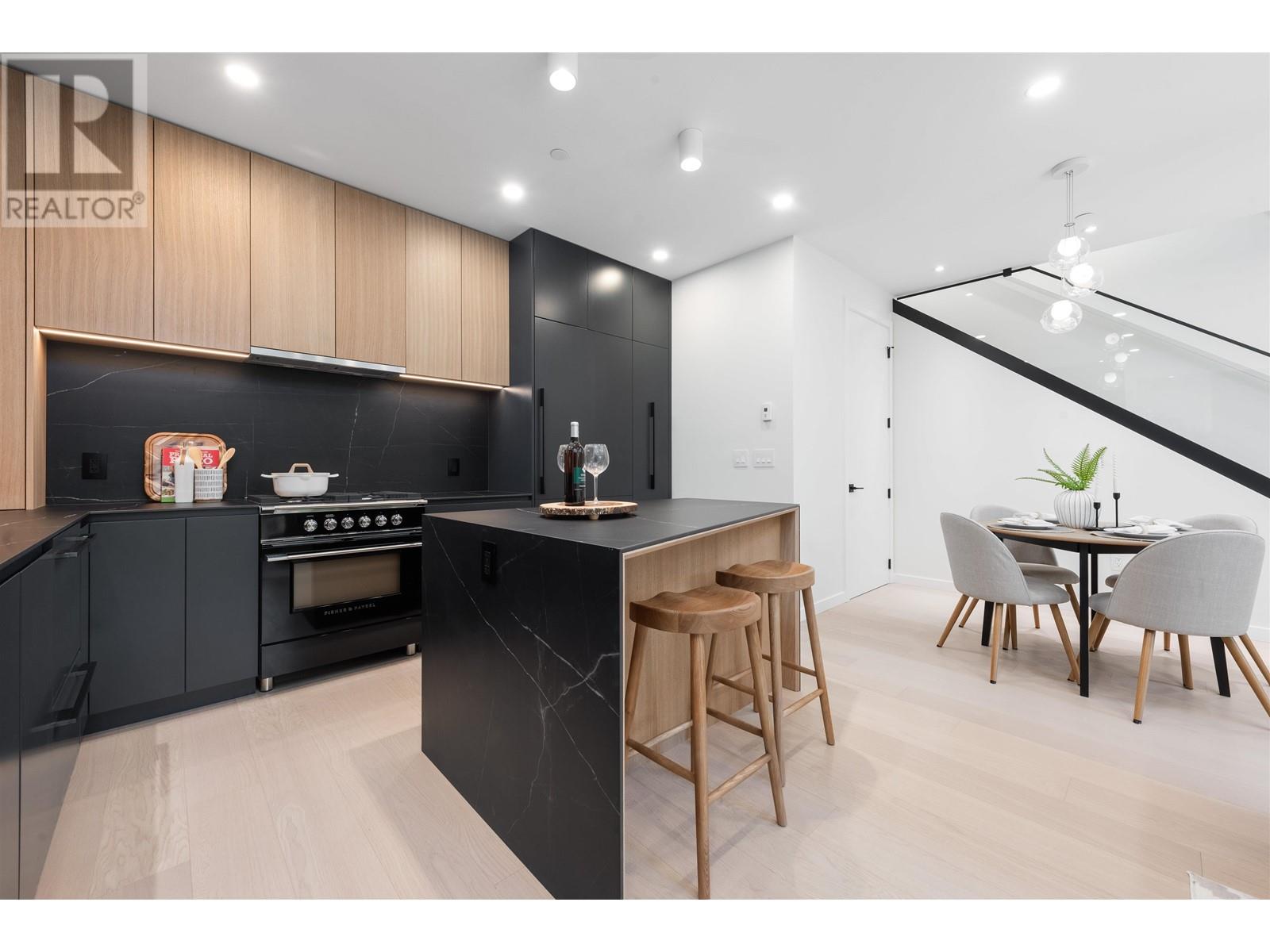 1 2764 W 14th Avenue, Vancouver, British Columbia  V6K 2X2 - Photo 6 - R3001901