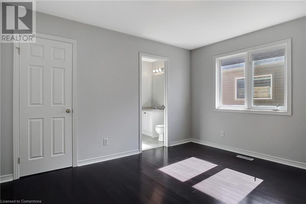 320 Robert Ferrie Drive, Kitchener, Ontario  N2P 2X7 - Photo 28 - 40730584