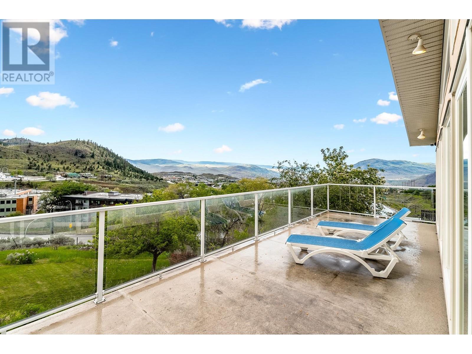 Property at 845 Gleneagles Drive image 4