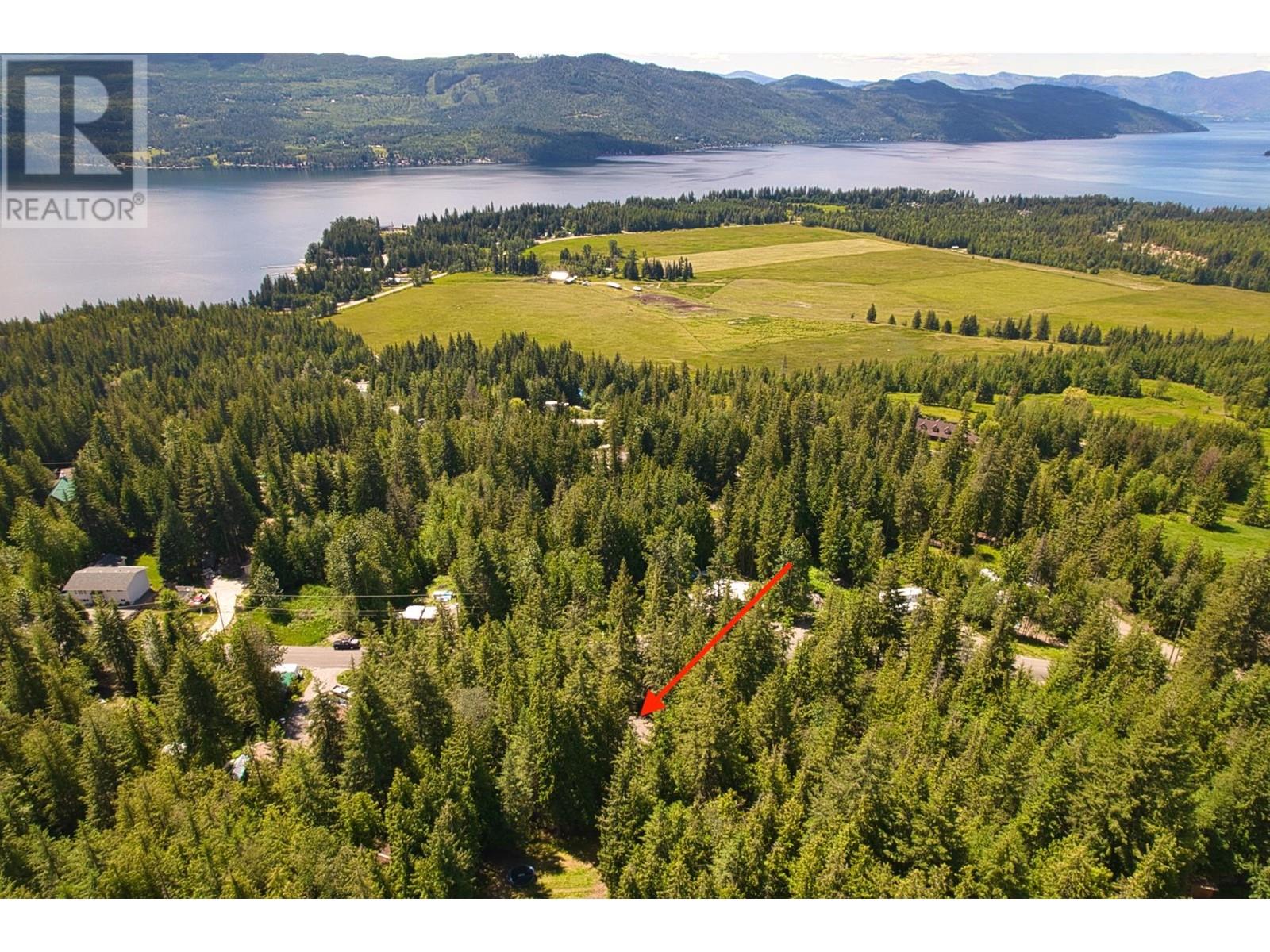 Lot 211 Estate Place, Anglemont, British Columbia  V0E 1M8 - Photo 6 - 10348580