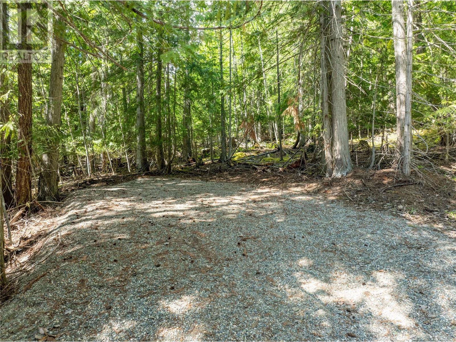 Lot 211 Estate Place, Anglemont, British Columbia  V0E 1M8 - Photo 21 - 10348580