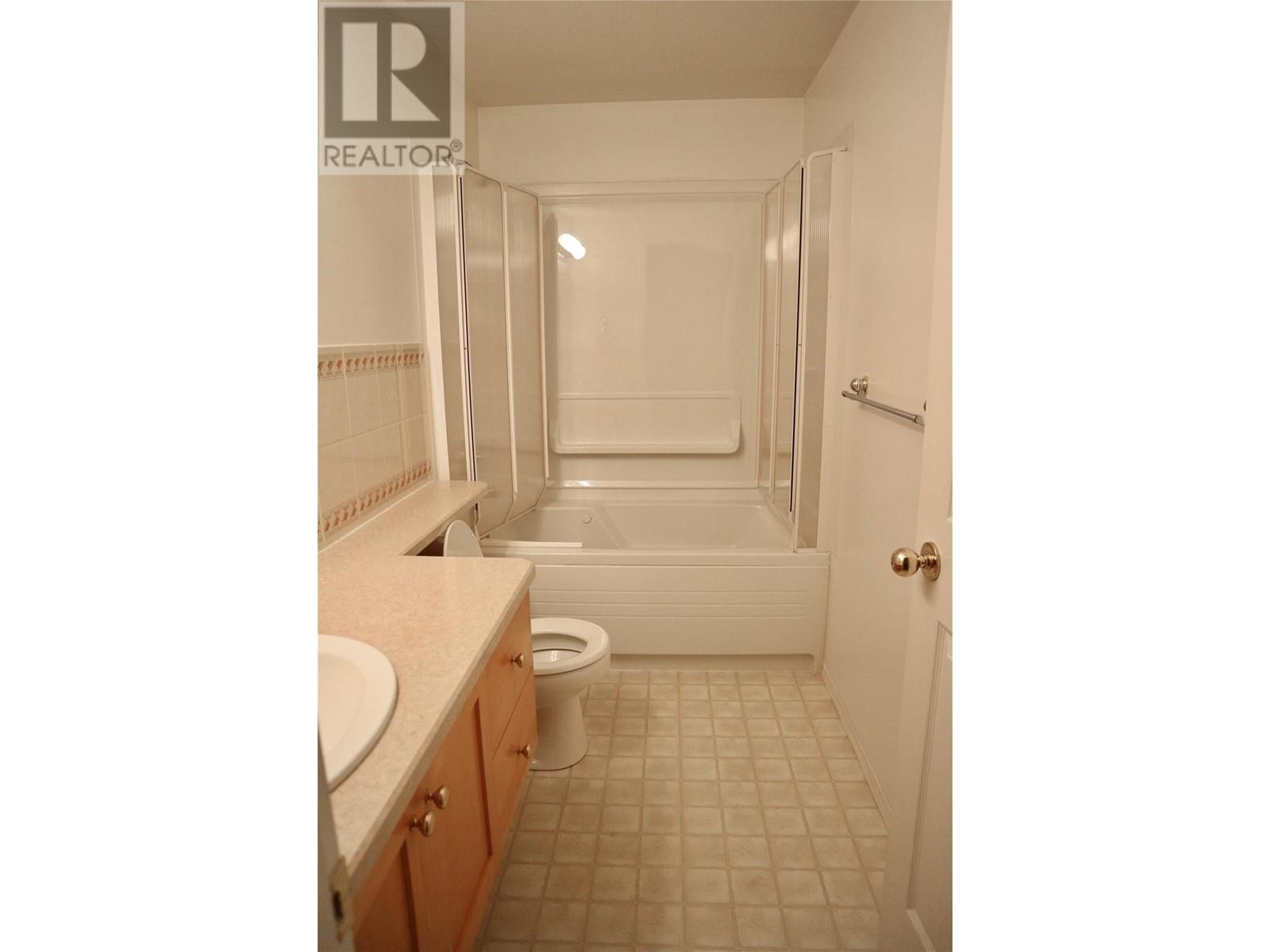 1020 Martin Avenue, Kelowna, British Columbia  V1Y 6V5 - Photo 22 - 10349205