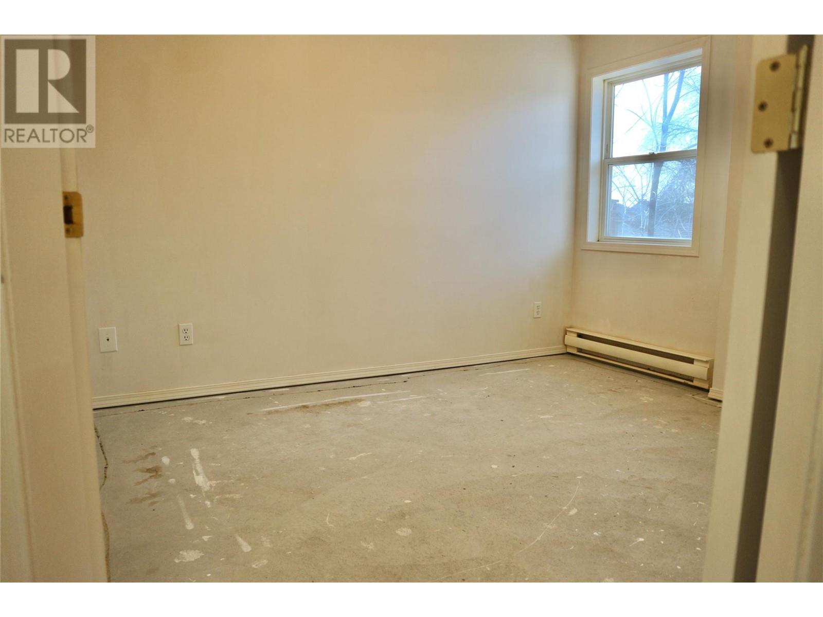 1020 Martin Avenue, Kelowna, British Columbia  V1Y 6V5 - Photo 35 - 10349205