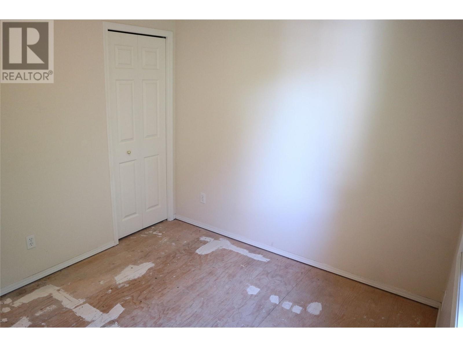 1020 Martin Avenue, Kelowna, British Columbia  V1Y 6V5 - Photo 29 - 10349205