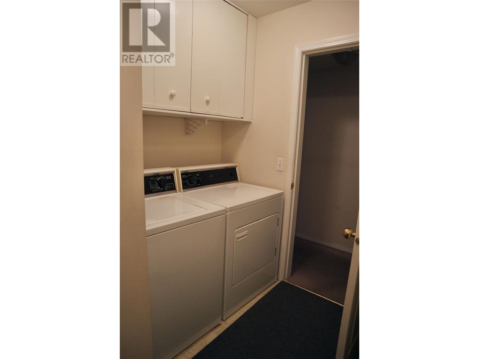 1020 Martin Avenue, Kelowna, British Columbia  V1Y 6V5 - Photo 42 - 10349205