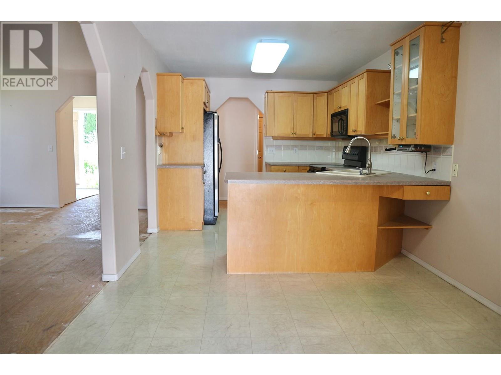 1020 Martin Avenue, Kelowna, British Columbia  V1Y 6V5 - Photo 16 - 10349205