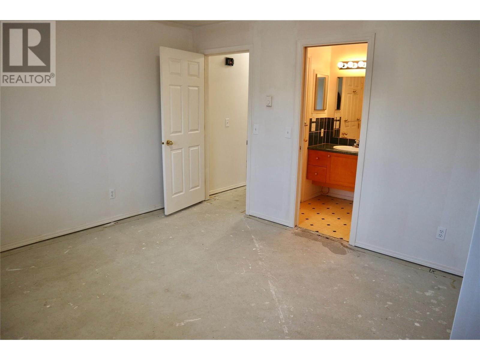 1020 Martin Avenue, Kelowna, British Columbia  V1Y 6V5 - Photo 39 - 10349205