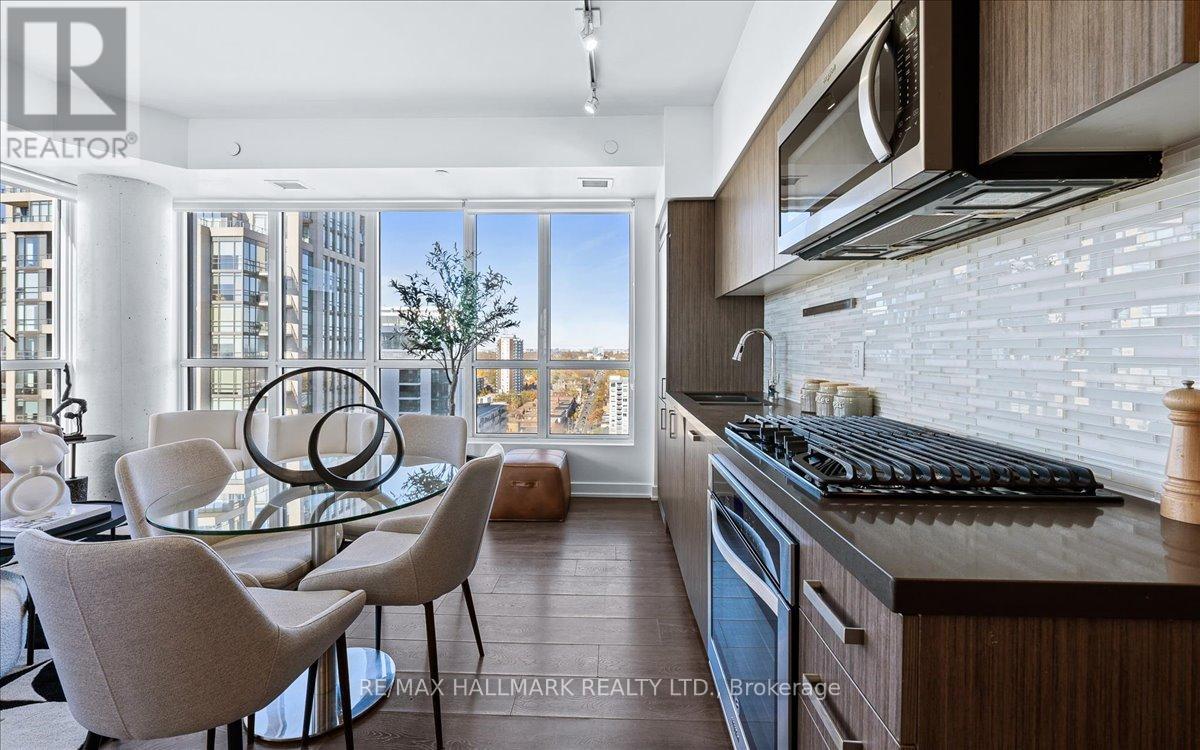 Property at 1811 - 501 ST CLAIR AVENUE W image 4