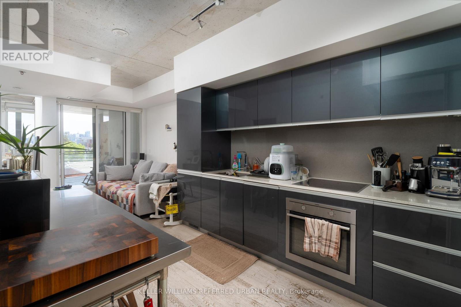 410 - 20 Gladstone Avenue, Toronto, Ontario  M6J 3K6 - Photo 11 - C12170580
