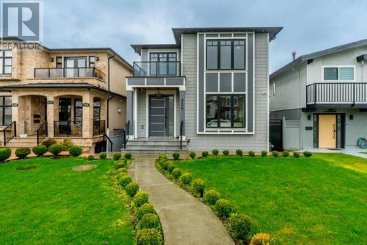 Property at 926 E 58TH AVENUE image 3