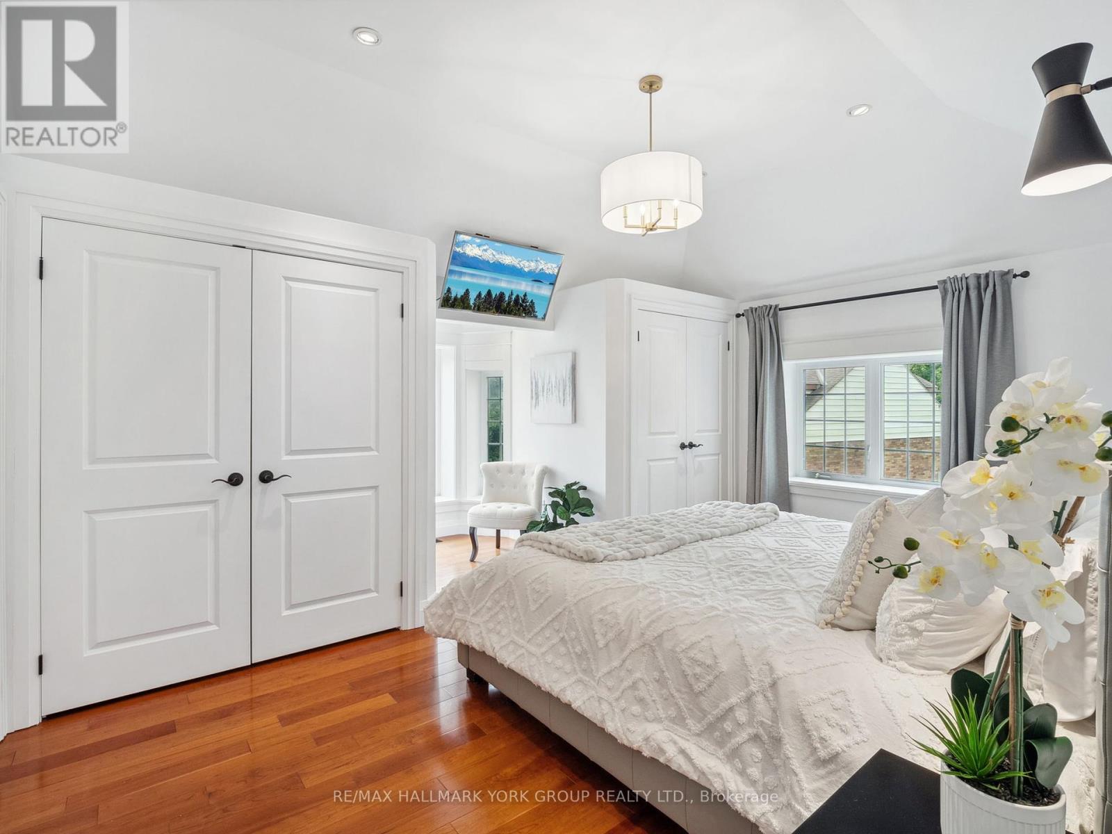 105 Duckworth Street, Barrie, Ontario  L4M 3V9 - Photo 31 - S12170575