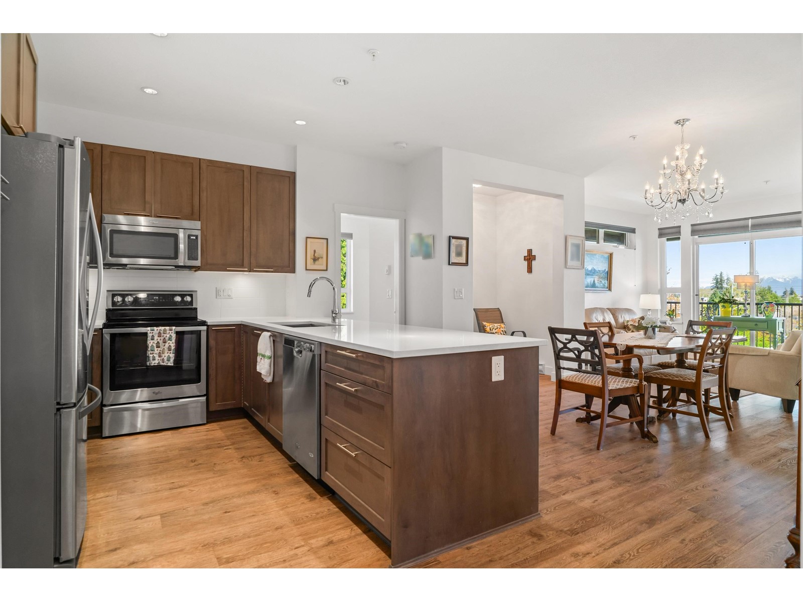 Property at 311 15188 29A AVENUE image 4
