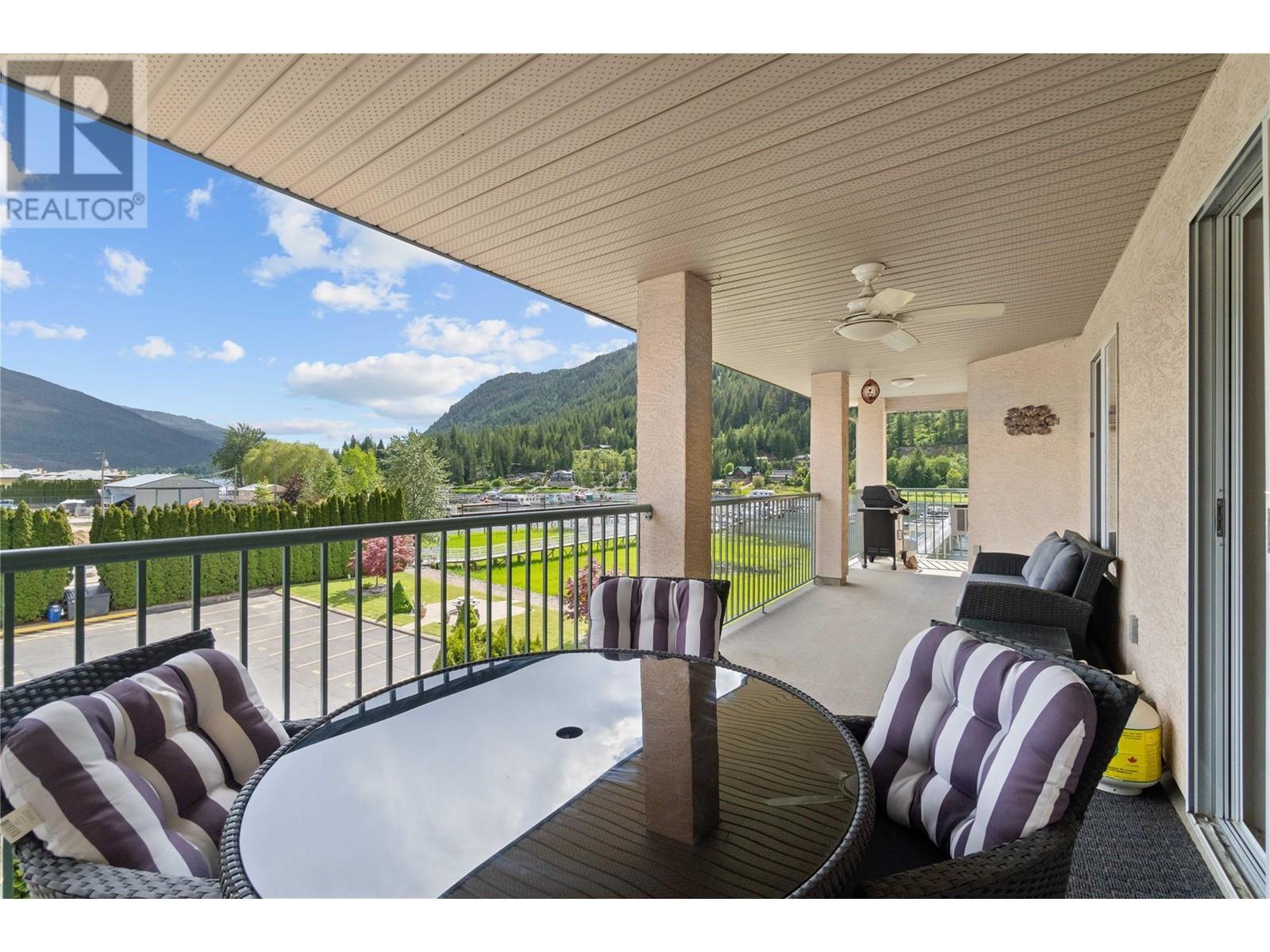 1002 Riverside Avenue Unit# 319, Sicamous, British Columbia  V0E 2V1 - Photo 37 - 10349095