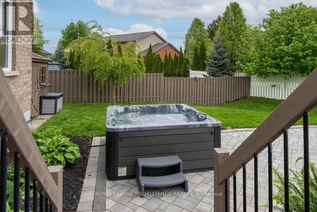 33 Butternut Court, Belleville, Ontario  K8P 0C5 - Photo 41 - X12170630