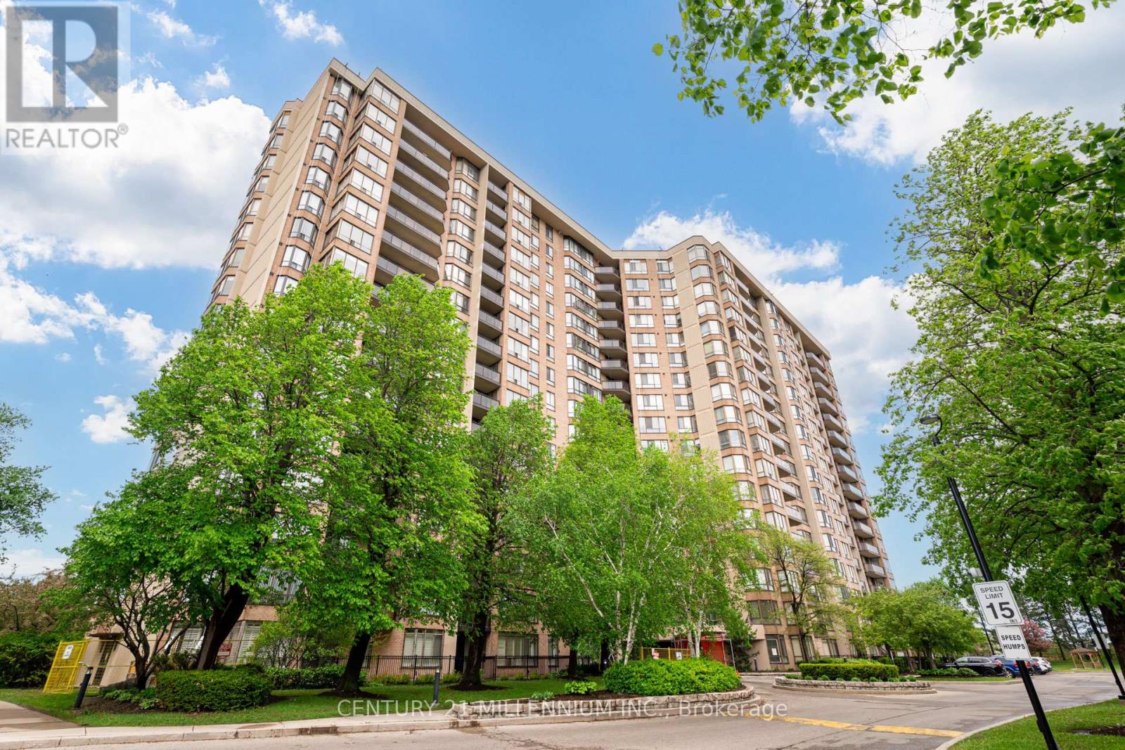 305 - 20 CHERRYTREE DRIVE, Brampton, Ontario