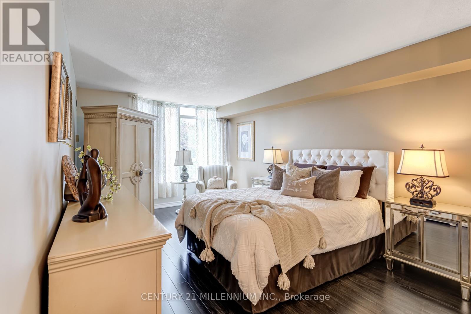 305 - 20 Cherrytree Drive, Brampton, Ontario  L6Y 3V1 - Photo 11 - W12170531