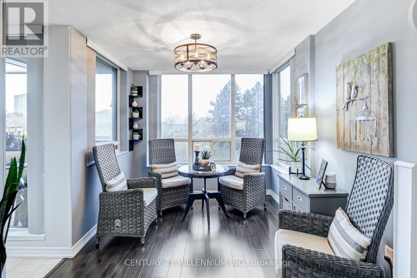 305 - 20 Cherrytree Drive, Brampton, Ontario  L6Y 3V1 - Photo 5 - W12170531