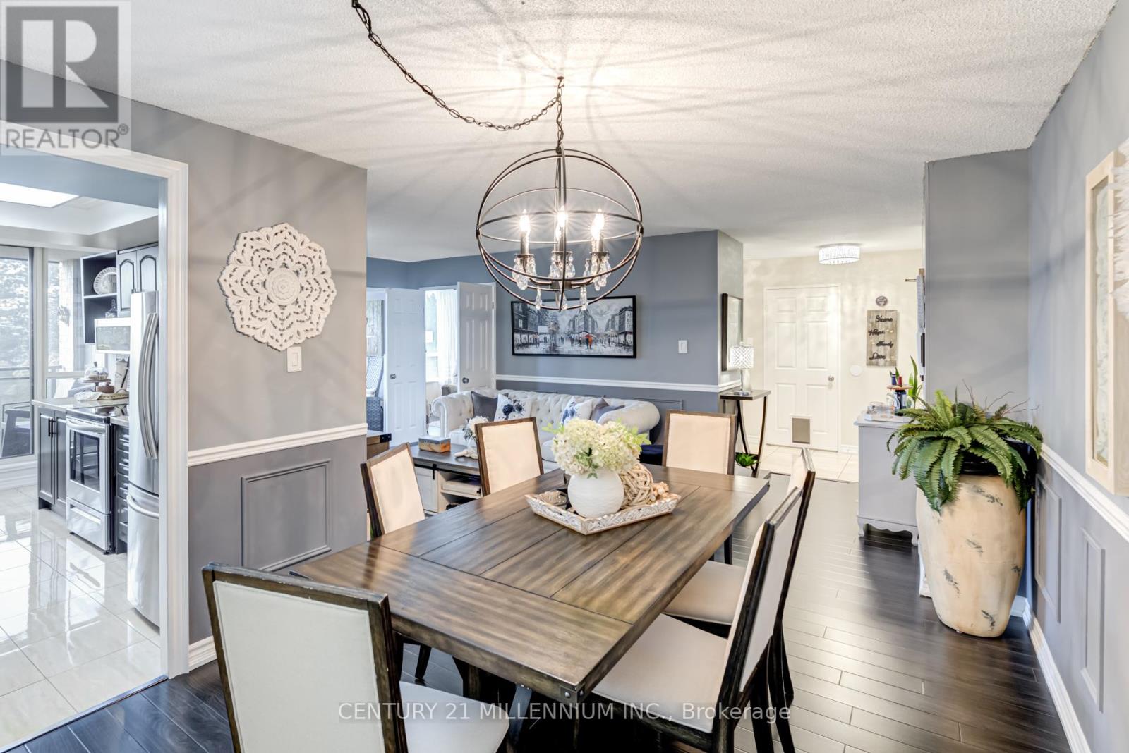 305 - 20 Cherrytree Drive, Brampton, Ontario  L6Y 3V1 - Photo 7 - W12170531