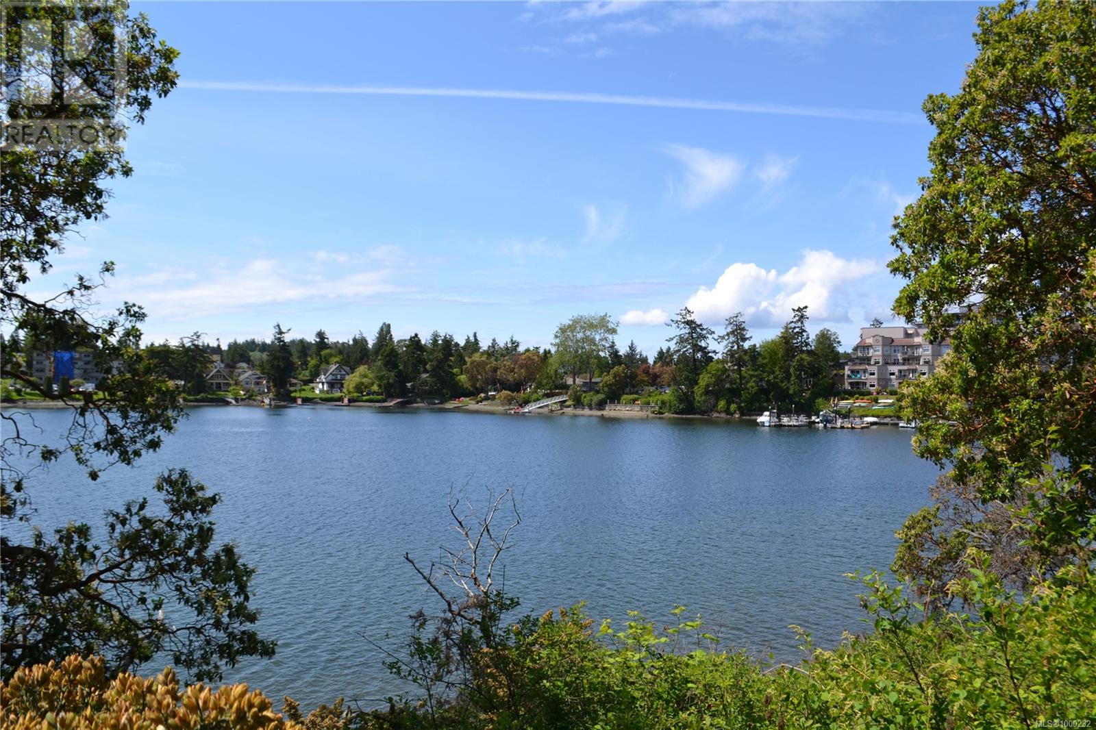 202 190 Gorge Rd W, Saanich, British Columbia  V9A 1M4 - Photo 27 - 1000232