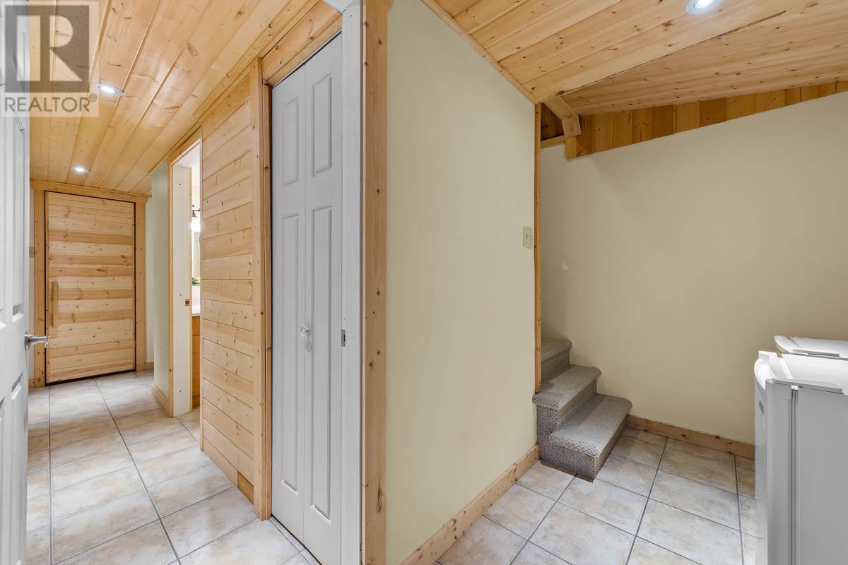 2556 Golden Horn Road, Kamloops, British Columbia  V0E 1Z1 - Photo 33 - 10347345