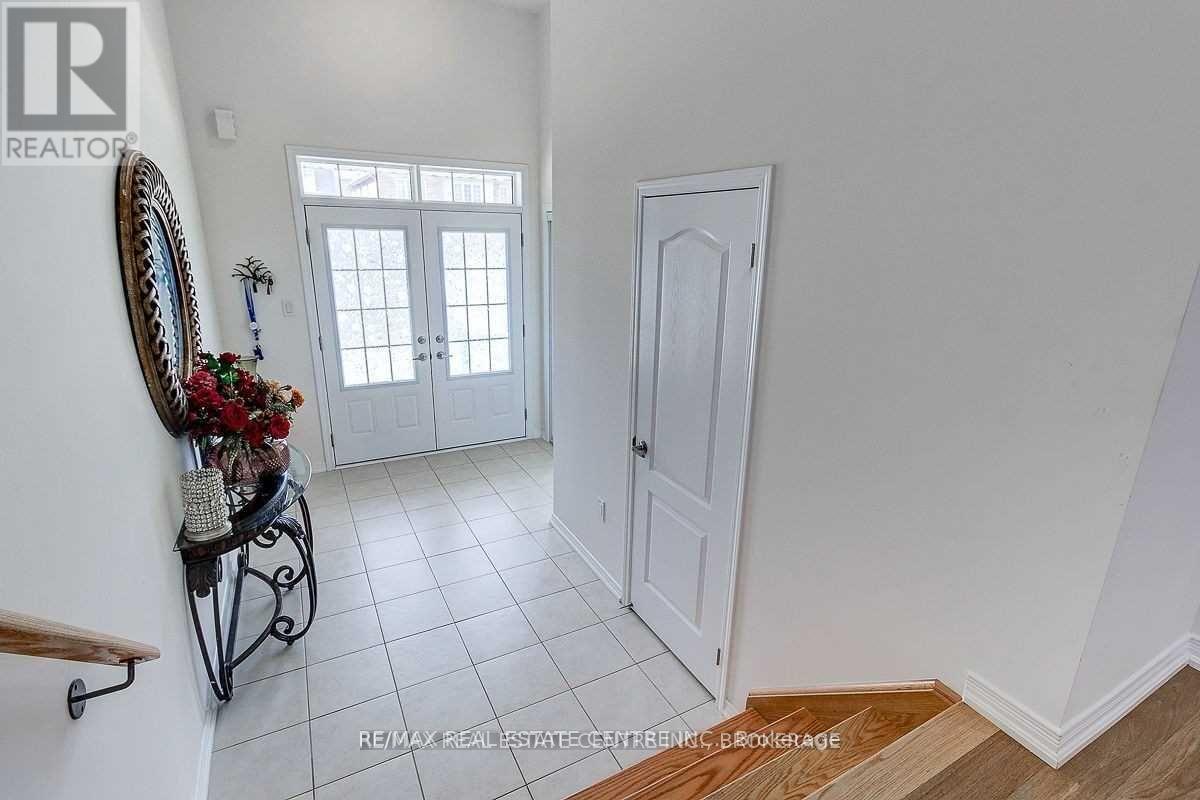 167 Longboat Run Way W, Brantford, Ontario  N3T 0R9 - Photo 6 - X12170612