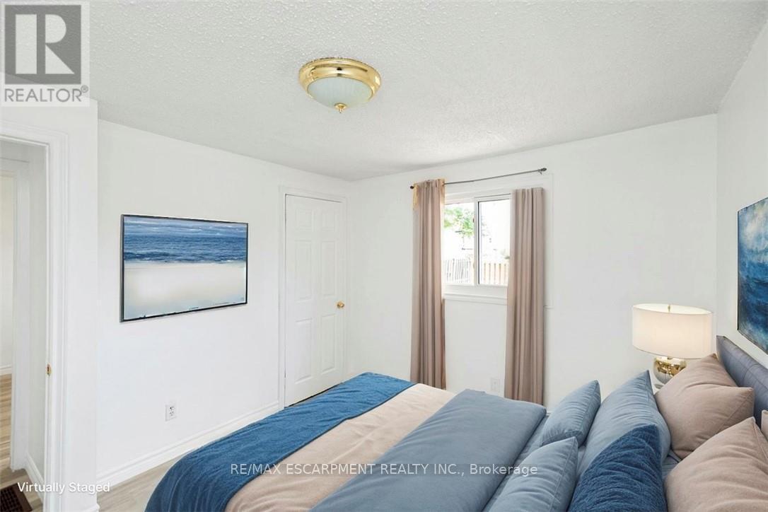 61 Primrose Avenue, Hamilton (Crown Point), Ontario  L8L 2K9 - Photo 7 - X12170614