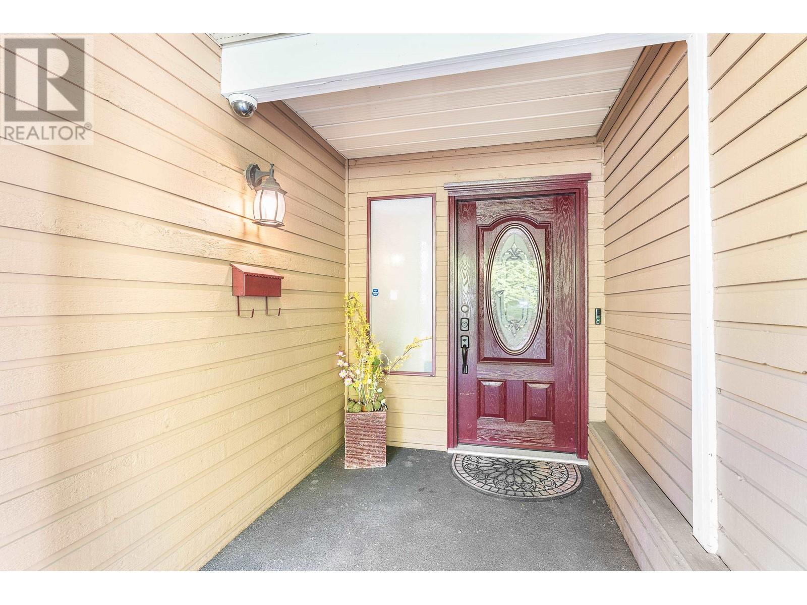 966 Hosmer Court, Coquitlam, British Columbia  V3C 4T8 - Photo 32 - R3006617