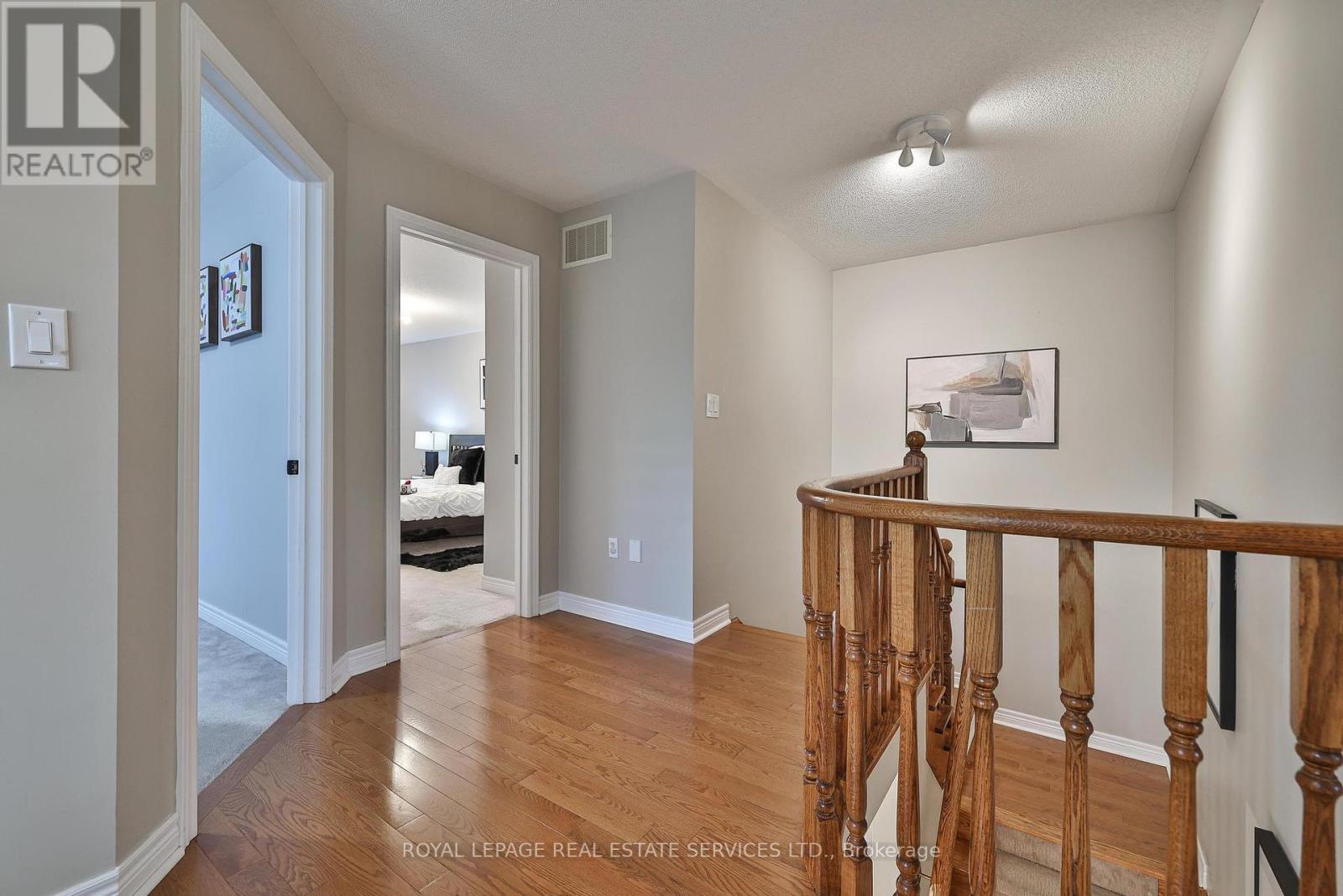 3222 Epworth Crescent, Oakville, Ontario  L6M 0B3 - Photo 26 - W12170485