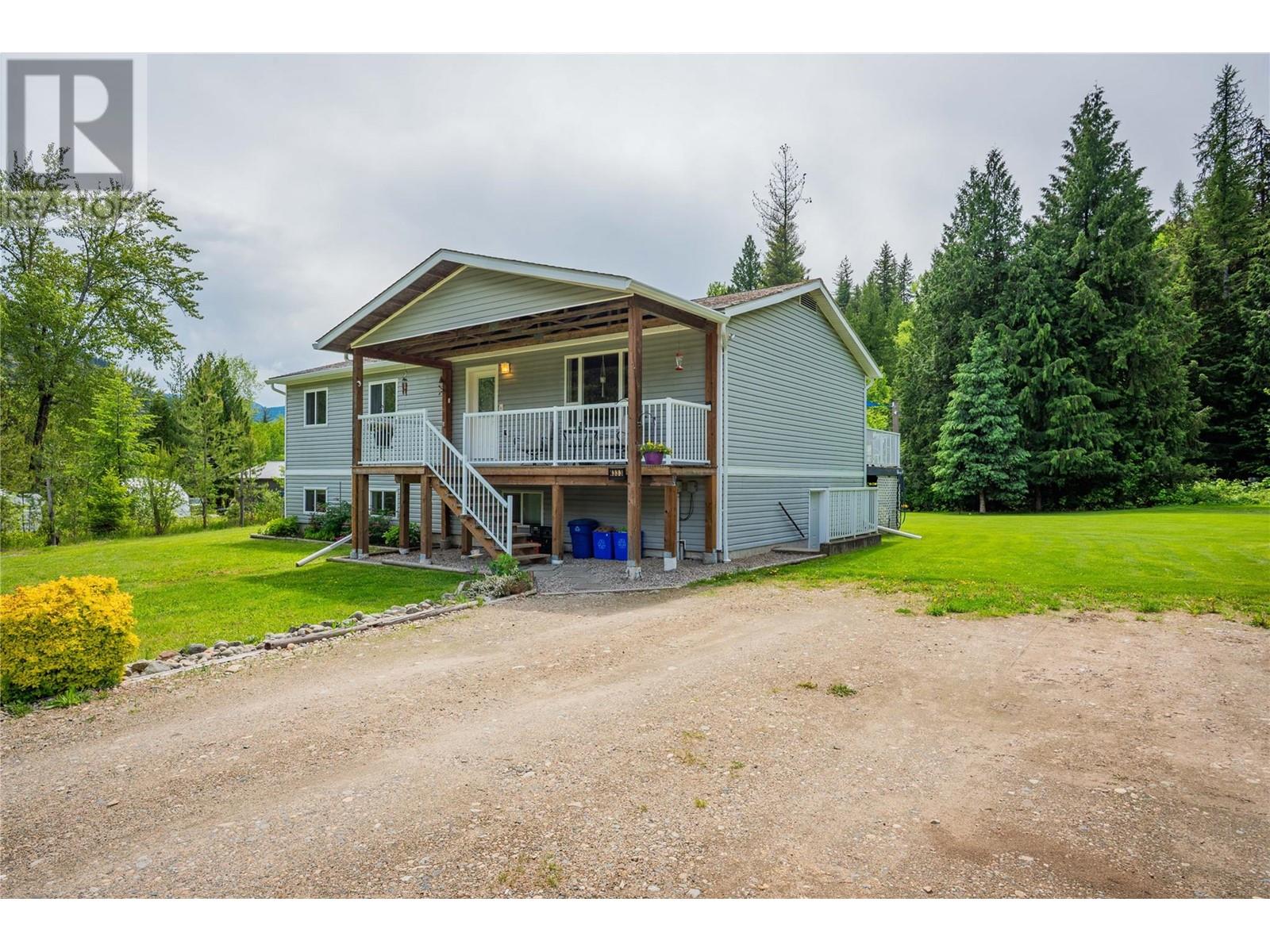 4333 Chatfield Road, Crescent Valley, British Columbia  V0G 1H1 - Photo 1 - 10346279