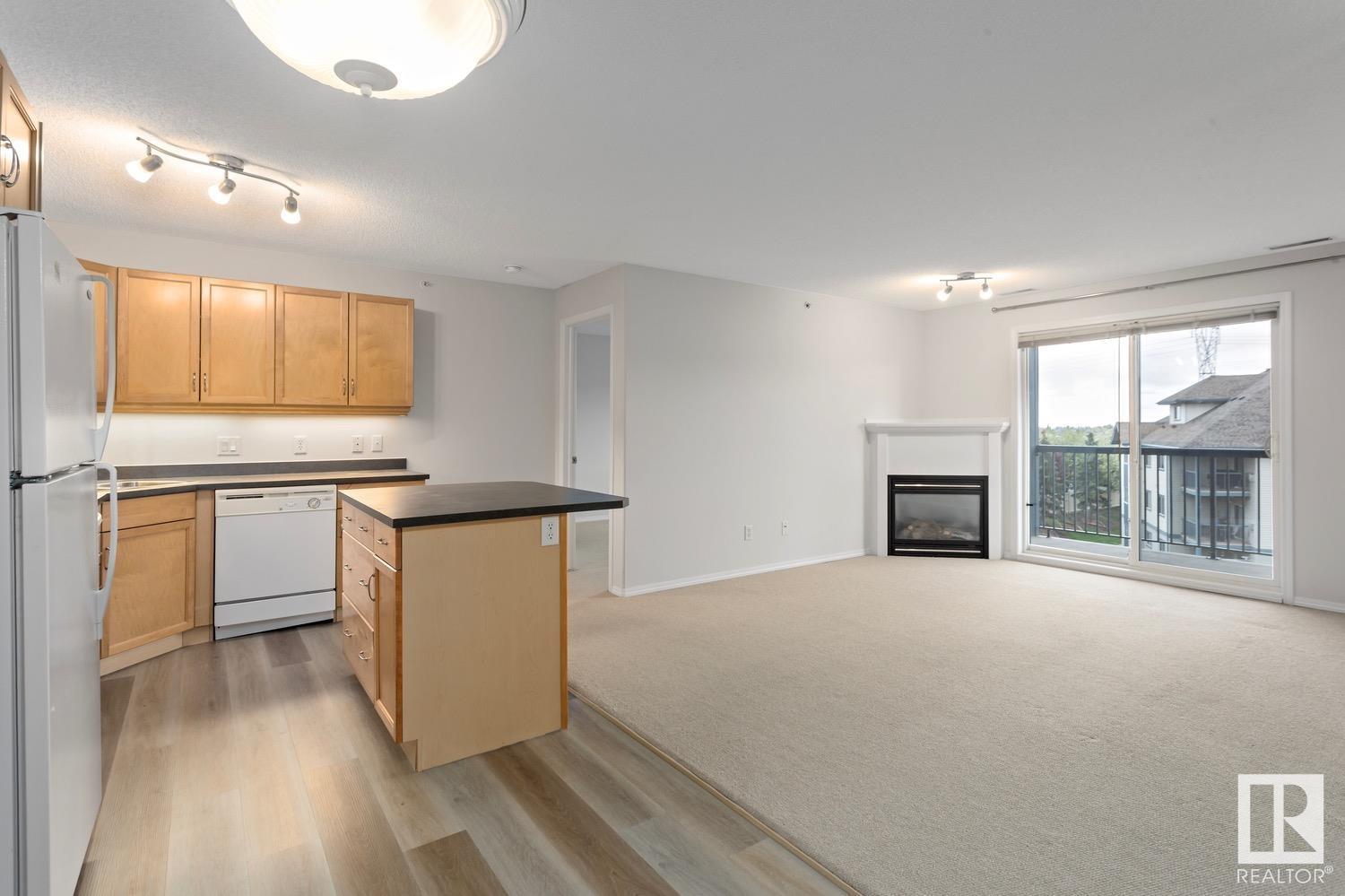 #446 16311 95 St Nw, Edmonton, Alberta  T5Z 3Y5 - Photo 2 - E4438047
