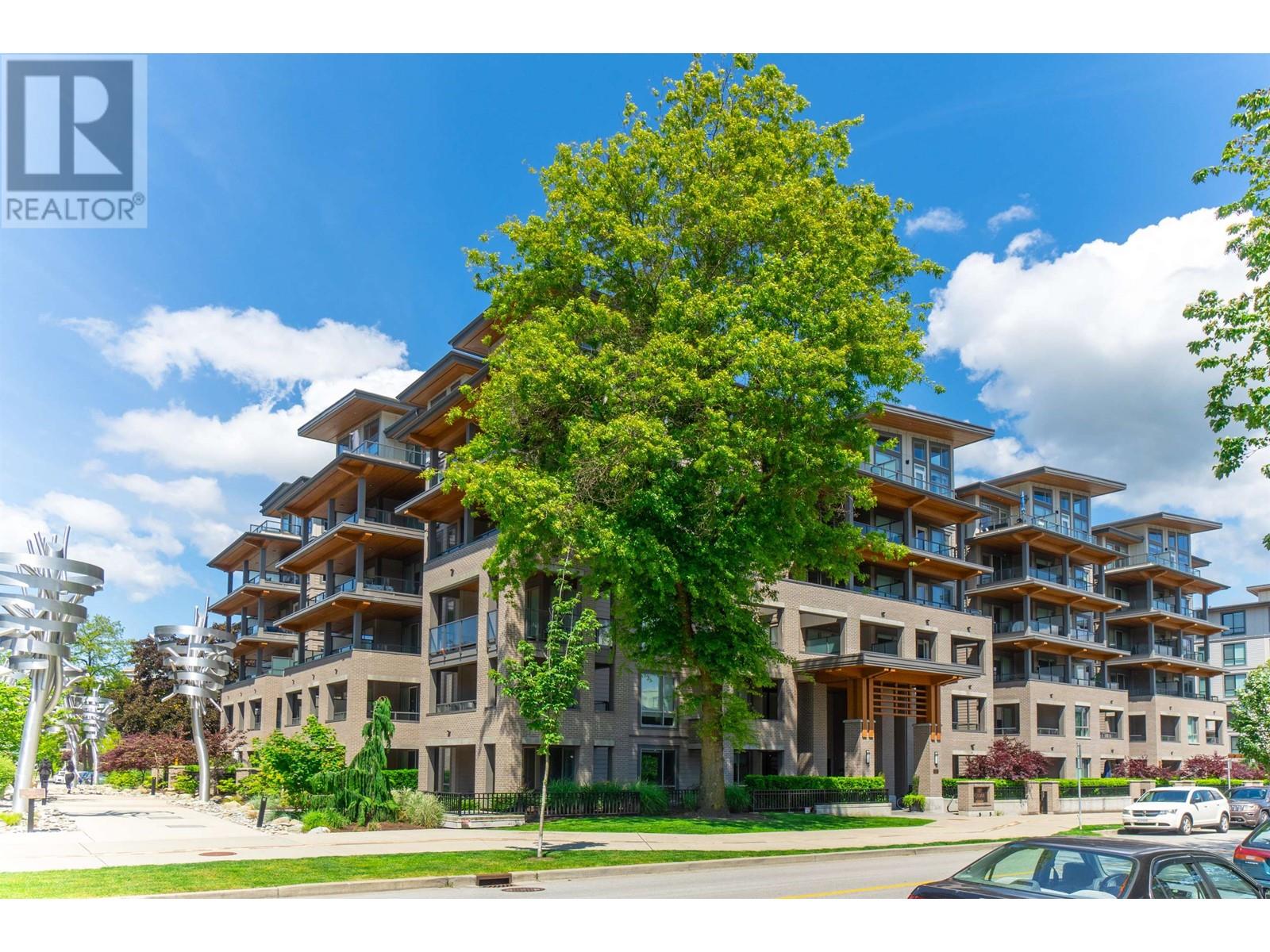 405 7169 14th Avenue, Burnaby, British Columbia  V3N 0H6 - Photo 2 - R3004708