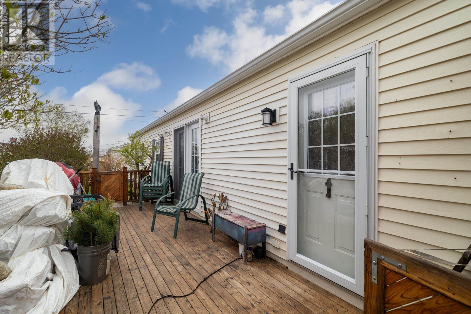 10 Wolfe Avenue, Cornwall, Prince Edward Island  C0A 1H5 - Photo 5 - 202512154