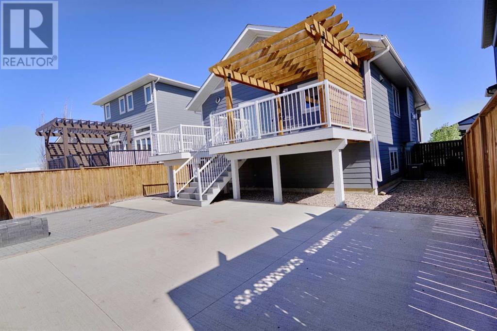 10 Prairie Sunset Avenue, Taber, Alberta  T1G 0E7 - Photo 28 - A2220929